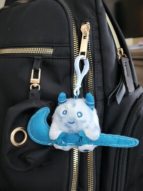 Nike Blue Plush Pet Carrier Bag Clip-On